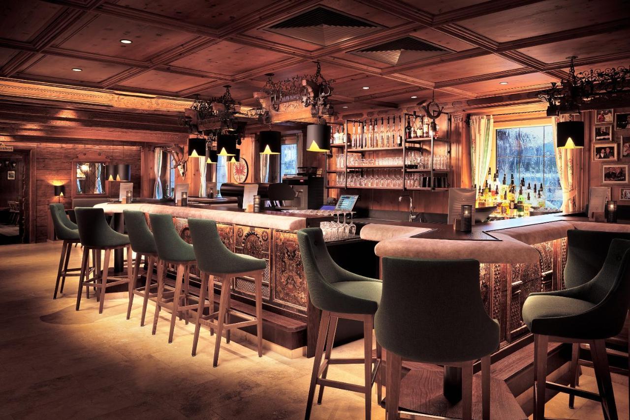 Hotel Neue Post Mayrhofen Bagian luar foto