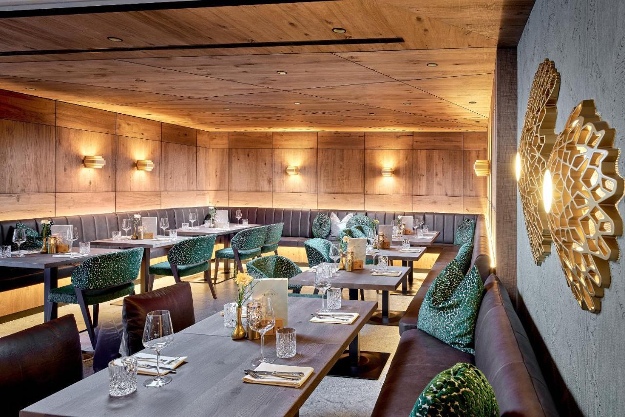 Hotel Neue Post Mayrhofen Bagian luar foto