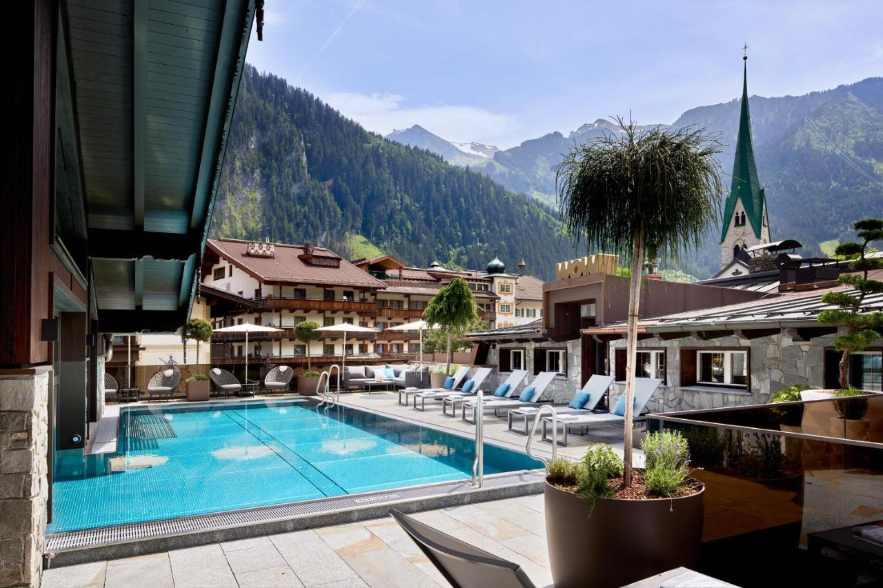 Hotel Neue Post Mayrhofen Bagian luar foto